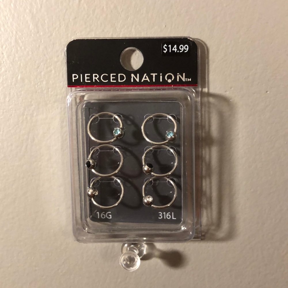 Brand New Body Jewelry. Still in Package! 16G